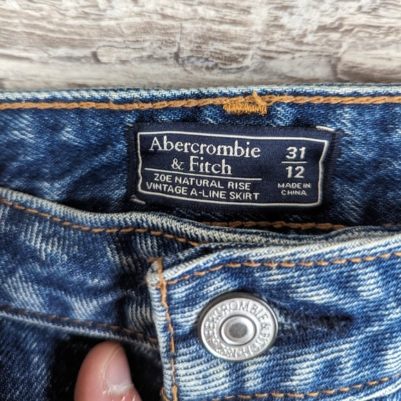 Abercrombie skrit - Picture 3 of 3